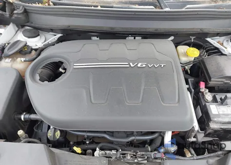 2016 Jeep Cherokee Overland from USA, damaged, VIN 1C4PJLJS2GW338987